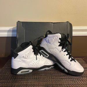 Jordan 6s ‘White Jade Black’